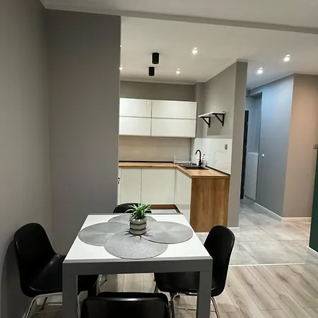 아파트 Niedurnego 38