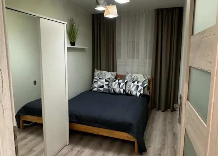 Niedurnego 38 דירה