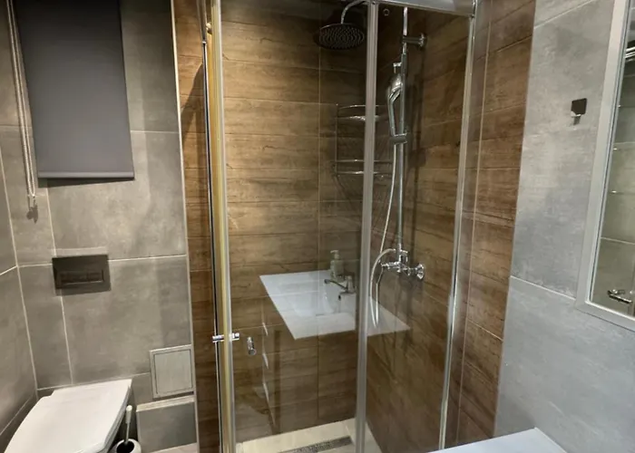 Niedurnego 38 * רודה שלונסקה